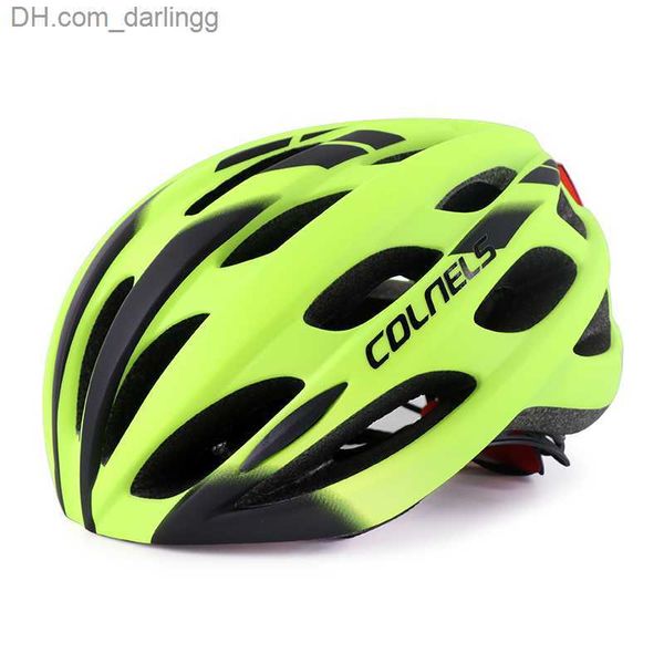 Casques de cyclisme Casque de vélo de route de montagne LED voyant d'avertissement casque de sécurité de cyclisme en plein air hommes et femmes Capacete Ciclismo vtt casque d'équitation Q230907