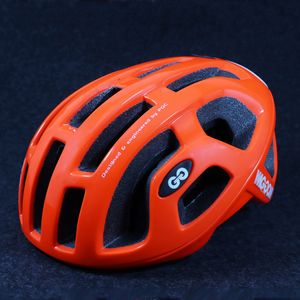 Cascos de ciclismo Casco ultraligero de carretera Hombres Mujeres MTB Bicicleta IntergrallyMolded EPS Mountain Bike 5461cm casco cap 230525