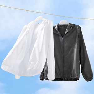 Cycling Jackets Cyclisme veste de pluie hommes femmes imperméable Protection solaire vêtements Sport de plein air coupe-vent à séchage rapide avec sac de rangement 231013