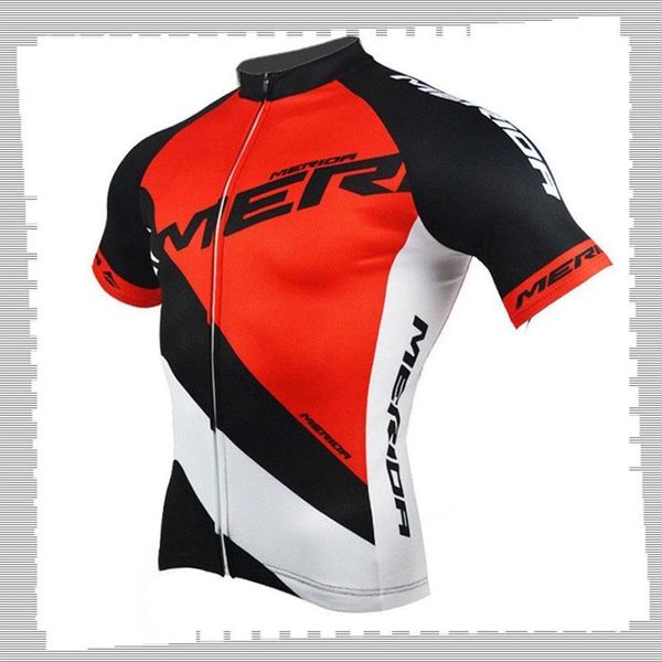 Jersey de cyclisme Pro Team Merida Mens Summer Quick Dry Sports Uniforme Mountain Bike Chemises Route Vélo Tops Vêtements de course Outdoor248r