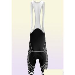 Ensembles de maillots de cyclisme 2022 Italie Pro Team Team manches courtes Ciclismo Men039S Maillot Summer Vêtements respirants Sets1994485 Drop Deli Oti7M