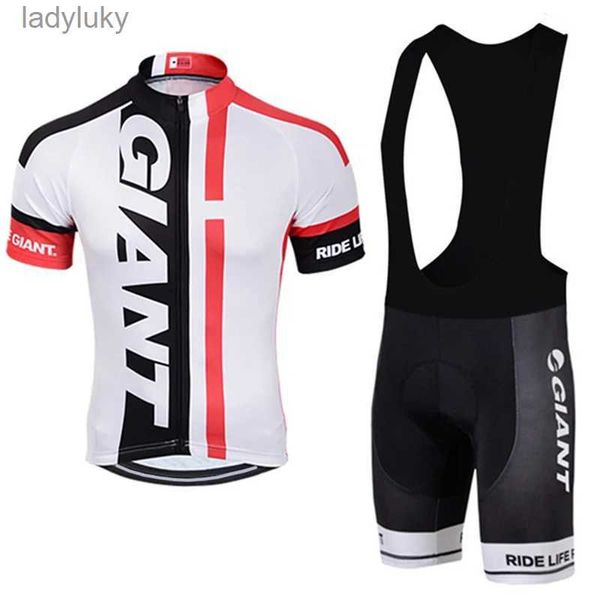 Conjuntos de jersey de ciclismo 2023 Hombres Conjunto de jersey de manga corta Ropa Ciclismo Hombre Verano GIGANTE Ropa de ciclismo Outdoot Bib Shorts Traje Bicicleta UniformL240108