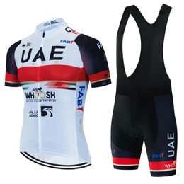 Ensembles de maillots de cyclisme Cyclisme VTT Ensemble de tenue pour hommes Jersey Vêtements des Émirats arabes unis Été Homme Pro Team Bib Pantalon complet Gel Maillots de vélo Vêtements Shorts 231120