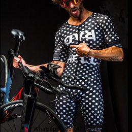 Les ensembles de maillots cyclistes adorent la douleur triathlon de combinaison masculine pour équipes pro et à la combinaison courte speedsuit ciclisme Maillot hombre skyinsuit cycliste sec 230817