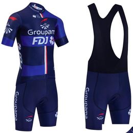 Conjuntos de jersey de ciclismo Nuevo 2024 Fdj Bike Shorts Set Hombres Mujeres Uae Equipo Quick Dry Pro Ciclismo Maillot 20D Bibs Pantalones Ropa Drop Delive Otqto