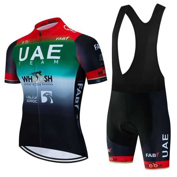Jersey de cyclisme Ensemble de chemise cycliste professionnelle UAE MAN MTB Shorts d'été pour hommes