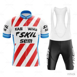 Cycling Jersey Sets Skil Retro Cycling Jersey Set Classical Bicycle Suit Bike Short Sleeve Men Bib Shorts Kleding Por Team Triathlon Men's Maillot 3M411