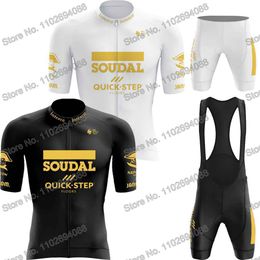 Ensembles de maillots de cyclisme Soudal Quick Step Maillot de cyclisme Ensemble pour hommes Vêtements de cyclisme dorés Été Course sur route Maillot de vélo Costume VTT Cuissard à bretelles 230626