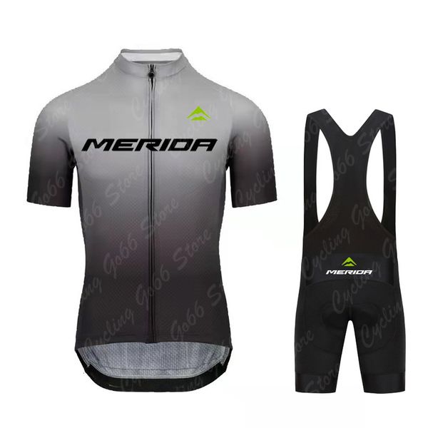 Conjuntos de jersey de ciclismo Conjunto de jersey de ciclismo de verano Ropa de bicicleta de verano para hombres Camisas de bicicleta de carretera Traje Pantalones cortos con pechera para bicicleta MTB Ropa Maillot Mérida 230919