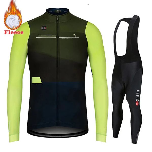 Conjuntos de jersey de ciclismo Conjunto de ropa de equipo de invierno Chaqueta térmica de manga larga para bicicleta Traje de pantalón Babero MTB Mountain Bike 231127