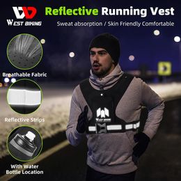 Fietsshirts Tops WEST BIKING Reflecterend vest Lichtgewicht Sport Hardlopen met mobiele telefoon Kaarten Tas voor nachtelijk joggen Heren Dames 231109