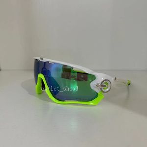 Gafas de sol para ciclismo UV400 3 lentes Gafas para ciclismo Deportes al aire libre Gafas para montar en bicicleta Lentes polarizados con estuche para hombres y mujeres