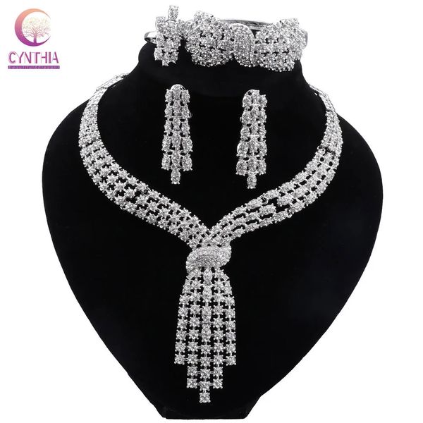 CYNTHIA Dubai Conjuntos de joyas chapadas en plata Boda india africana Regalos para esposa nupcial Collar Pulsera Pendientes Anillo Joyería para W 240118