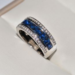CZ Circon Diseñador Anillos chinos para mujeres Moda coreana Sier Shining Crystal azul cuadrado Diamante Diamante Anillos Amor Joyería de anillo de dedo
