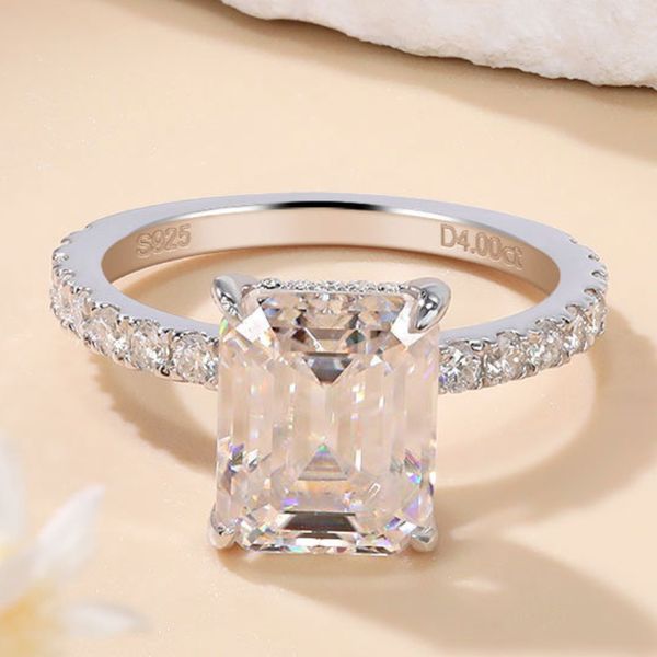 D Color Grande sqaure Anillos de compromiso de moissanite 925 Sterling Sliver 18k Gold de oro Blanco Joyería para bodas para mujeres Buen regalo