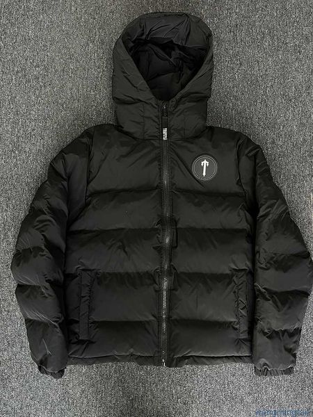 D07i Parkas de plumón para hombre, capucha desmontable Irongate negra para hombre, sudadera con capucha bordada Etter, chaquetas Trapstar cálidas para invierno