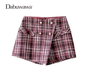 Dabuwawa Wine Red Short Women Plaid Vintage Falda de lana Shorts para invierno Damas Plaides Phorts6261815