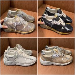 Papa super ster ontwerper gouden schoenen vrouwen casual sneakers nieuwe release luxe merk Italië pailletten klassiek wit doen oude vuile mannen casual schoen veterschoen vrouw man unisex