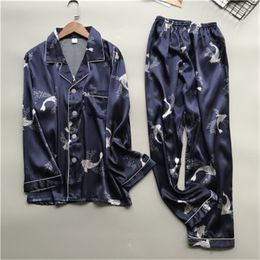 Daeyard Hommes Soie Pyjama Set Spring Summer Soft Chemises à manches longues et pantalons Pyjamas Vêtements de nuit Casual Home Vêtements Plus Taille Costume LJ201113