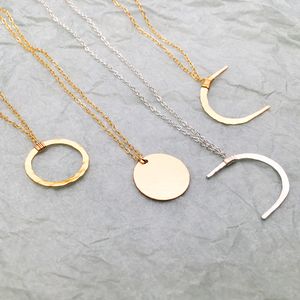 Dainty Moon Phase Collane Gioielli fatti a mano Ciondoli girocollo riempiti in oro martellato Collier Femme Kolye Collares Boho Collana Q0531