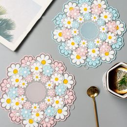 Daisy Cup Coasters Mats 15 cm in diameter hittebestendige anti -slip schattige onderzetters voor keukenbar café kamer decor