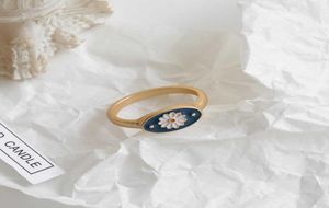 Daisy Bloemringen voor Vrouwen Koreaanse Stijl Trendy Pruimenbloesem Ring Kleine Vintage Bloemenringen Party Paar Plant Ringen Cadeau Q07083694304