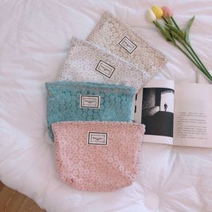 Daisy dentelle ajourée broderie petit sac en tissu sac à main sac cosmétique sac à main mode femme élégance fraîcheur et simplicité