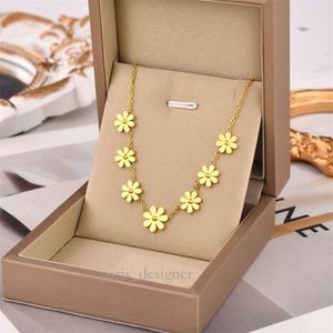 Daisy ketting kraag ketting verguld korte zeven kleine chrysant kruis ketting vrouwelijke gouden zendspoel 792 328