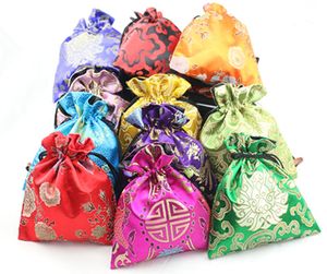 Luxe Floral Grande Bonbons Faveur Sacs Tissu Art Chinois Soie Cordon Emballage Cadeau Pochettes Stockage Pour Mariages Fête D'anniversaire