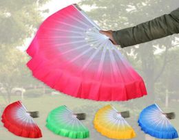 Fans de danse Fashion Gradient Color chinois Real Silk Dance Veil Fan Kungfu Belly Dancing Fans for Wedding Party Gift Favor 15pcs8546874