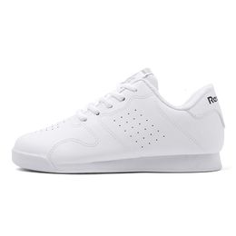 Dansschoenen merk dames witte competitieve aerobics schoenen plat hiel zacht bodem ademende kwaliteit lederen gym schoenen maat 28-46 230518