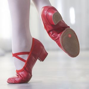 Chaussures de danse tissu en cuir naturel Ballet chaussures de danse pour femmes talon moyen doux Jazz Salsa chaussures de danse baskets pour filles chaussures de yoga 230518