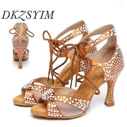 Chaussures de danse dkzsyim perl strass Latin Femmes Ballroom Dancing Dancing Soft Soues Party / Weeding High Talons