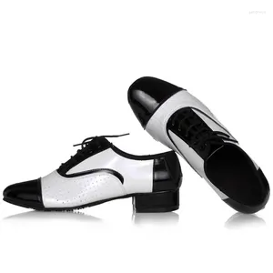 Chaussures de danse hommes Fitness homme moderne homme baskets en cuir carré Latin pour sport formel