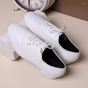 Chaussures de danse blanches pour hommes, baskets carrées modernes en cuir naturel pour salle de bal, respirantes, latine