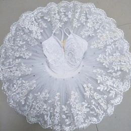 Ropa de baile con lentejuelas blancas, tutú de ballet profesional para mujeres, vestido de ballet para adultos, niñas, niños, ropa de escenario, trajes de bailarina de baile del lago de los cisnes, ropa 231124