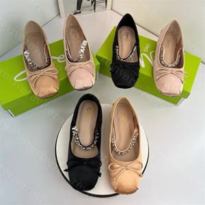 Zapatos de ballet con lazo francés de lujo ligeros para bailar Satén Diamante del Rin Zapatos Mary Jane para mujer Diseño plano de goma Sentido Moda de nicho Primavera y otoño Todos los días Todo