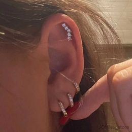 Candelier Dangle 1 PC Nuevo Cartílago de Cz Cartílago de moda Helix Helix Rook Conch Tornillo de acero inoxidable Joyas de acero inoxidable de acero inoxidable