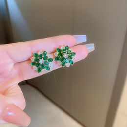 Ciondola Lampadario 2022 Micro Pave Colorful Zirconia Fiore Verde Orecchini Per Le Donne Stile Coreano Delicato Semplice Nuovo Pendientes