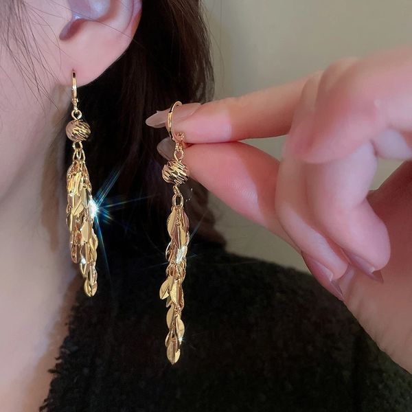 Dangle Chandelier 2023 Nouveau plaqué or longue feuille gland boucle d'oreille cercle boucles d'oreilles pour femmes mode métal lourd Style boucles d'oreilles goutte bijoux de fête