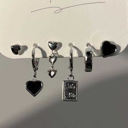 Bengelen kroonluchter 4pcs/set zilveren kleur metalen kwastje love hart oorr earring onregelmatige geometrische kersenhoep oorbellen voor vrouwen geschenken sieraden set g230313