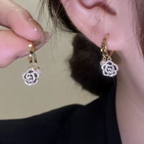 Boucles d'oreilles pendantes pour femmes, lustre, belle perle, fleur de Rose ajourée, Micro pavé, nouvelle collection 2022