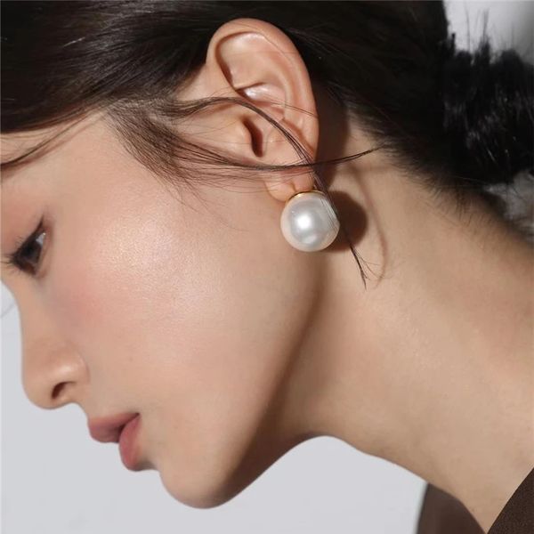 Dangle Lustre Big Pearl Boucles D'oreilles Pour Les Femmes 2023 Nouvelle Mode Tempérament De Luxe Boule Blanche Boucles D'oreilles Bijoux