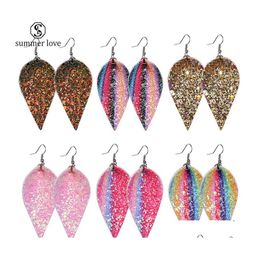 Cuelga la lámpara de Navidad Moda Colorf Glitter Pendientes de cuero genuino para las mujeres Declaración Gota de agua Hoja larga Gota Entrega J DHFVJ