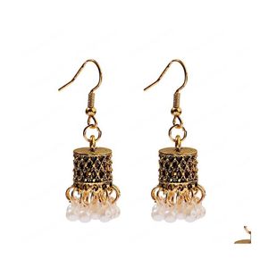 Bengelen kroonluchter klassieke gouden bellegering gesneden Indiase oorbellen voor vrouwen vintage parel kralen tassel bungelende oorring druppel dhg97