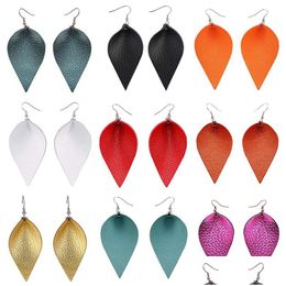 Dangle Chandelier Colorf Classic Leaf Boucles d'oreilles en cuir véritable pour femmes Déclaration de conception personnalisée Légère Dhgarden Dhsuz