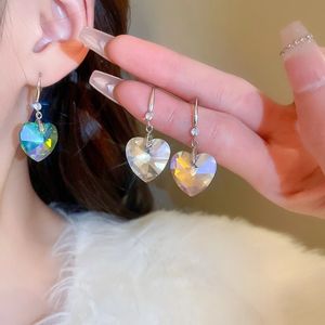Bengelen kroonluchter kleurrijke kristal liefde hart drop oorbellen voor vrouwen Koreaanse stijl 2022 nieuw in oordingen sieraden