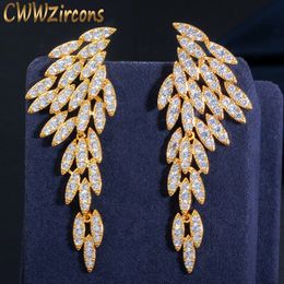 Dangle Lustre CWWZircons Élégant Plaqué Or 18k Cubic Zirconia Long Dangle Plume Aile Boucles D'oreilles pour Femmes Mode Boho Bijoux CZ640 230617