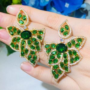 Dangle Lustre CWWZircons Feuille Forme Or Jaune Plaqué Vert CZ Cristal Grande Goutte Longues Boucles D'oreilles Pour Les Femmes Fête De Fiançailles Bijoux Cadeau