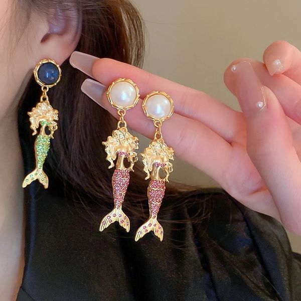 Pendientes colgantes de sirena con diamantes de araña Tendencia de moda Diseño antiguo Sentido Pendientes de moda